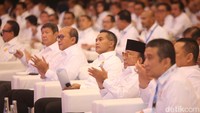 Dalam acara tersebut, Ketua Umum Kadin Indonesia Anindya Bakrie mengukuhkan pengurus Kadin periode 2024-2029.