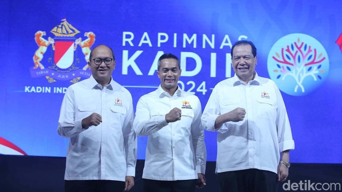 CT Hadiri Rapimnas Kadin Kamar Dagang dan Industri (Kadin) Indonesia menggelar Rapat Pimpinan Nasional (Rapimnas) 2024. Founder CT Corp Chairul Tanjung turut hadir.