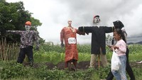Festival tersebut diadakan selama dua hari dan diisi dengan berbagai kegiatan antara lain lomba kreatifitas orang-orangan sawah, lomba burung berkicau serta pameran produk pertanian maupun Usaha Mikro Kecil Menengah (UMKM).