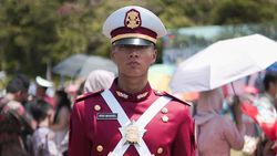 Potret Isra Mashel Anak Sandy Arifin Wisuda Prabhatar Akademi TNI-Kepolisian Potret Isra Mashel Anak Sandy Arifin Wisuda Prabhatar Akademi TNI-Kepolisian