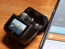 Unboxing JBL Tour Pro 3, TWS Besar yang Kaya Fitur