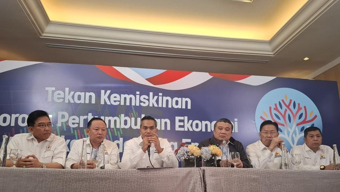 Konferensi pers Rapimnas Kadin Indonesia