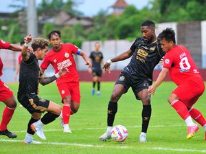 Babak Pertama PSIS Semarang Vs Semen Padang: Mahesa Jenar Unggul 1-0