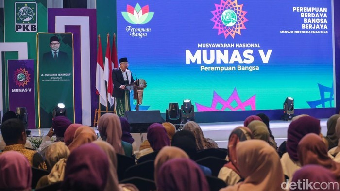 Maruf Amin Buka Munas V Perempuan Bangsa Munas V Perempuan Bangsa digelar di Jakarta. Acara ini dibuka oleh Wakil Presiden RI Periode 2019-2024 Maruf Amin.