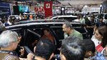 Momen Airlangga Jajal Mobil Listrik di Gaikindo Jakarta Auto Week