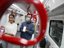 Naik LRT Makin Mudah dengan Alat Pembayaran Digital