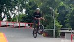 Serunya Aksi Rider BMX di Taman Bungkul Surabaya