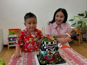 Pesta Belum Selesai! Rayyanza Rayakan Ultah ke-3 di Sekolah