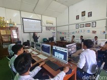 Semangat Witri Menabur Kebaikan untuk Teman Tuli