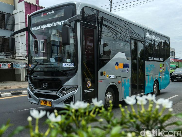 Beroperasi, Kini Warga Kabupaten Bekasi Bisa Naik Biskita Trans Wibawa Mukti