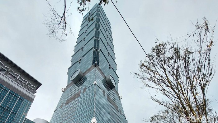 8 Fakta Taipei 101, Gedung Ikonik Taiwan yang Ditaklukan Alex Honnold Tanpa Pengaman