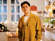 Ada yang Baru dari Cakra Khan Lewat Tak Sejalan