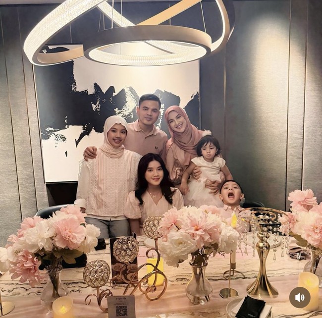 Haldy Sabri dan Irish Bella