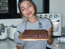 Jennifer Coppen Makin Jago Buat Brownies hingga Cookies