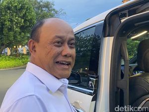 Bos BGN Buka Suara soal Puluhan Siswa Keracunan Usai Santap MBG