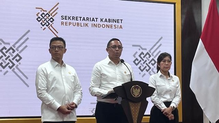 Kepala Kantor Komunikasi Kepresidenan (PCO) Hasan Nasbi (Eva/detikcom)