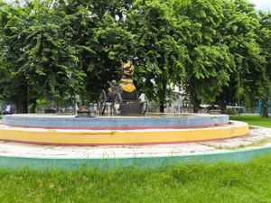 Warga Keluhkan Taman Kebumen Cirebon yang Kotor dan Rusak