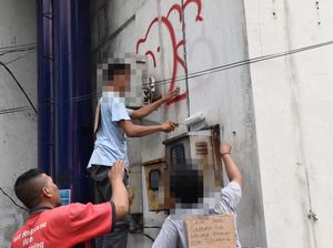 5 Remaja Pelaku Vandalisme di Surabaya Diamankan, Dihukum Ngecat Tembok