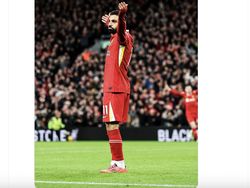 City Dilibas Liverpool, Acungan 6 Jari Guardiola Disindir Netizen