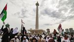 Momen Habib Rizieq Orasi di Reuni Akbar 212