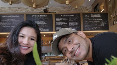 Judika dan Duma Riris Mesra Saat Ngopi hingga Makan di Resto