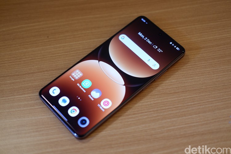 Realme GT 7 Pro Realme GT 7 Pro
