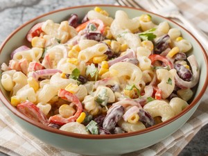 Resep Salad Makaroni dan Sayuran ala Amerika untuk Menu Diet