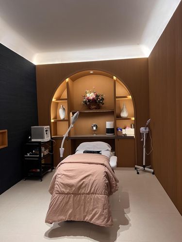 SilkPeel Dermal Infusion di Amala Clinic