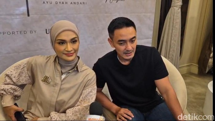 Zumi Zola dan Putri Zulhas