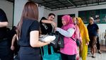 Bantuan Sembako untuk Warga Terdampak Banjir di Jakarta