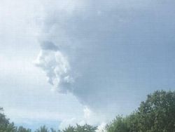 Foto Bentuk Unik Awan yang Bikin Takjub dan Tercengang