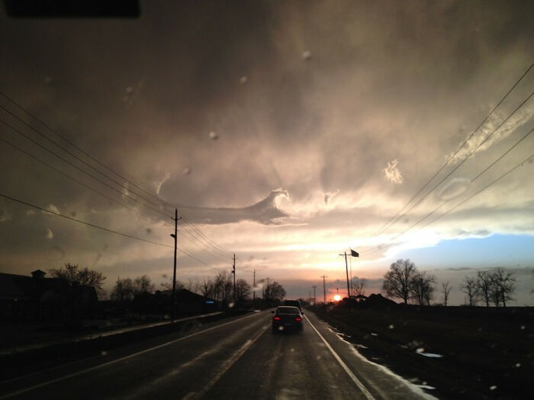 Bentuk unik awan Bentuk unik awan