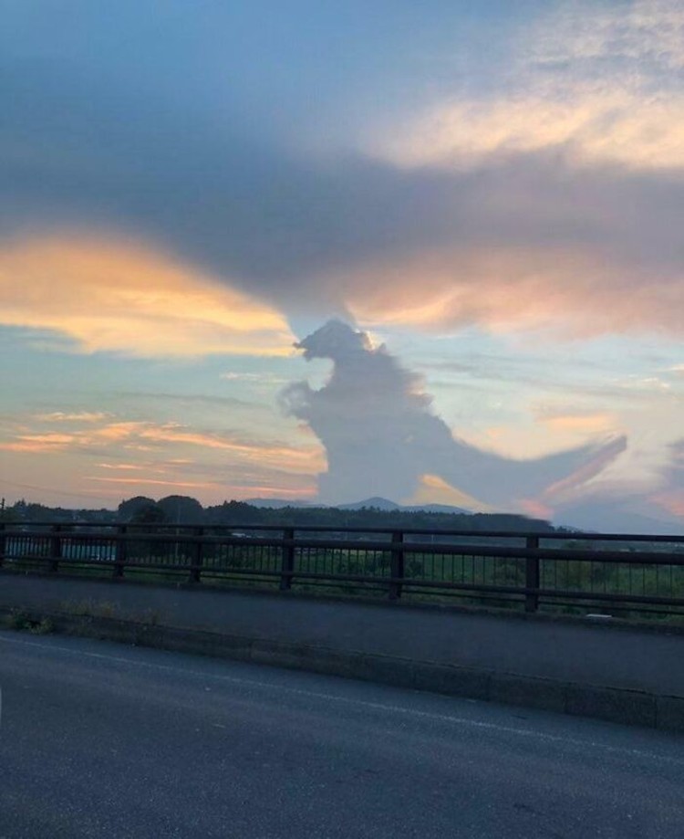 Bentuk unik awan Bentuk unik awan