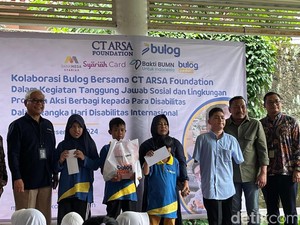 CT ARSA dan Bulog Gelar Aksi Berbagi di Hari Disabilitas Internasional