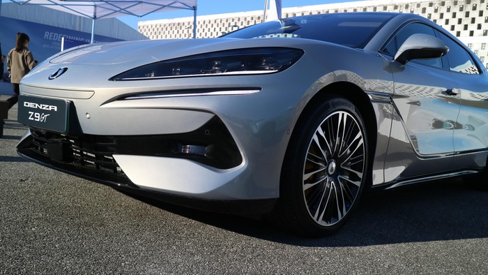 Denza Z9 GT