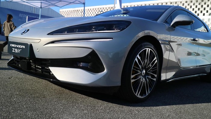 Denza Z9 GT