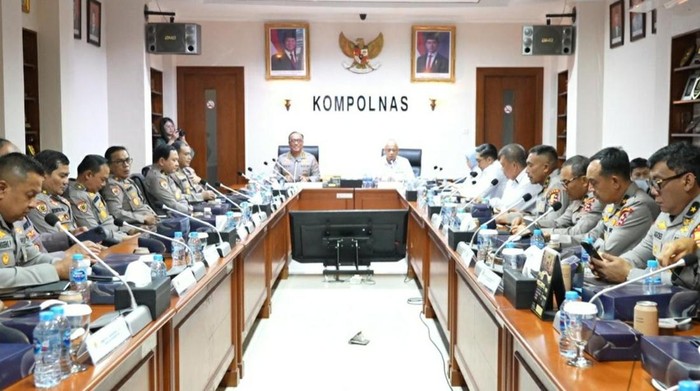 Irwasum Polri bertemu Kompolnas RI