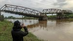 Jembatan Peninggalan Belanda di Nganjuk Rusak dan Ditutup