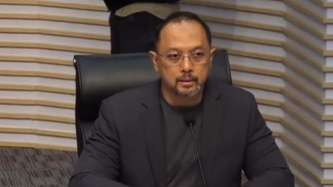 Natalan Hasto Bareng Keluarga Setelah Jadi Tersangka