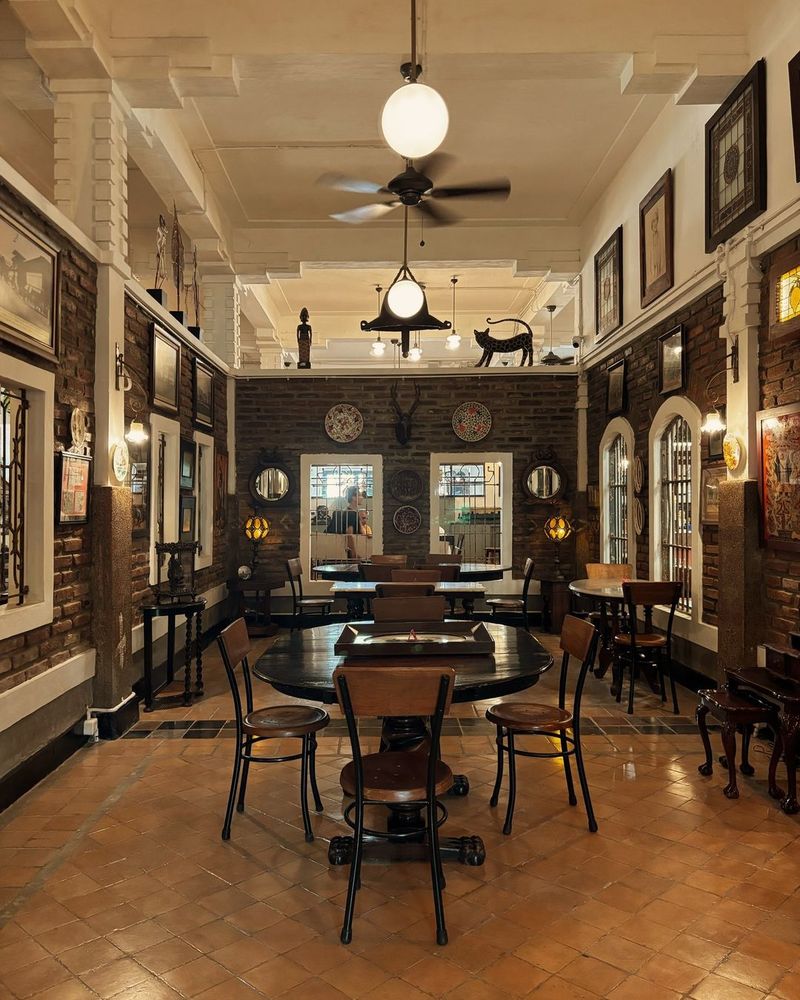Rekomendasi kafe berkonsep vintage di Jakarta