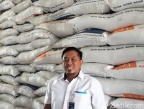 Bulog Salurkan 428 Ton Beras untuk 42.805 Warga Labuan Bajo