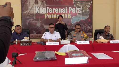 Konferensi Pers Polda NTB Terkait Kasus Pria Disabilitas