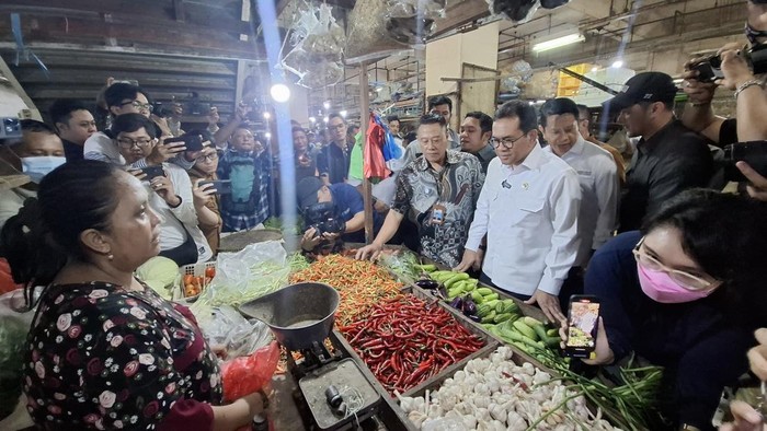 Mendag Sidak Pasar Tambahrejo