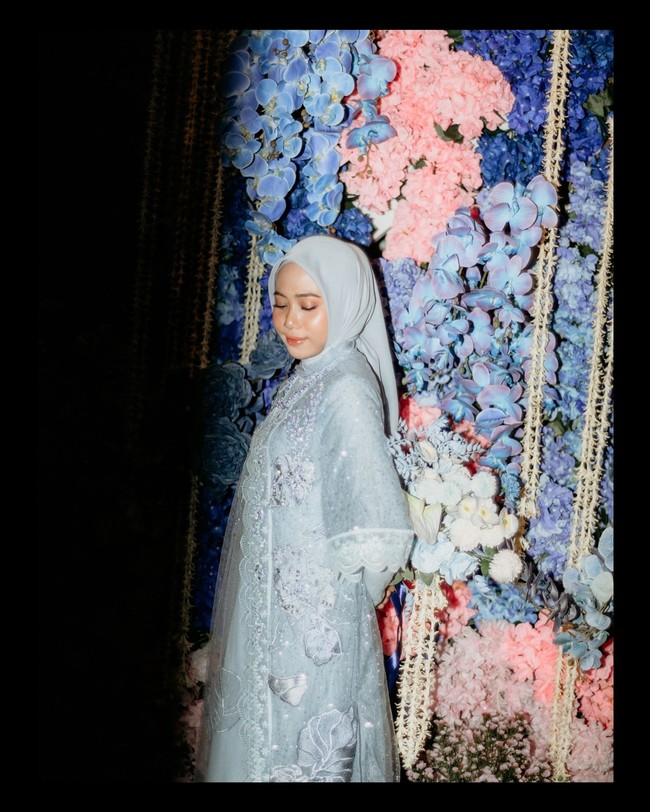 Pertunangan Rizky Ridho juga mendapat dukungan dari sesama anggota timnas. Salah satu rekannya, Sandy Walsh, ikut memberikan komentar. “Alhamdulillah bismillah, tulis Sandy Walsh. Foto: Dok. Instagram @haunty_photostory