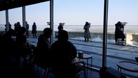 Wali kota Gimpo Kim Byung-soo mengatakan kafe tepi sungai yang baru akan mengubah lokasi tersebut menjadi tujuan wisata yang penting.
