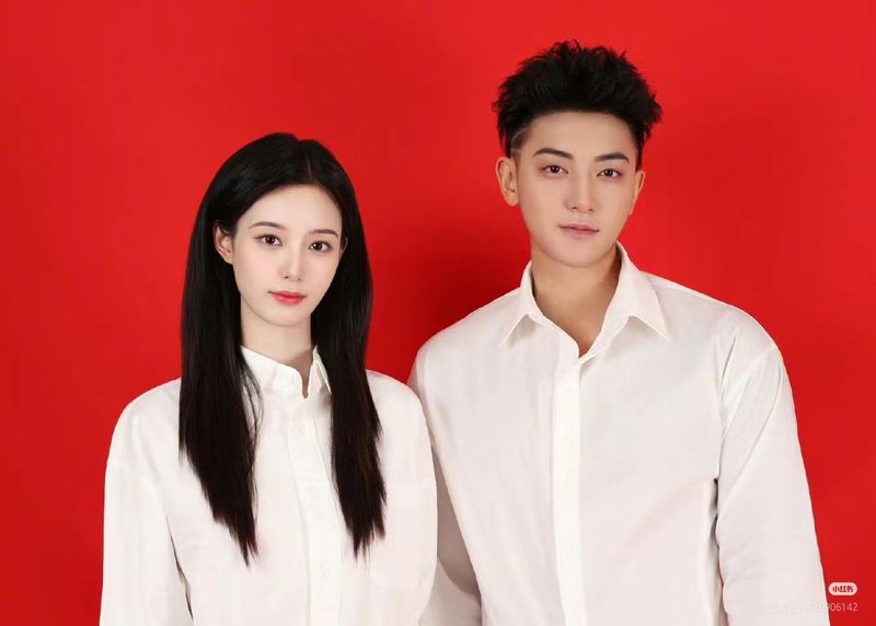Tao eks EXO dan Xu Yiyang resmi menikah Tao eks EXO dan Xu Yiyang resmi menikah