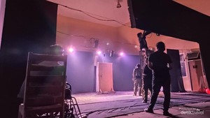 Jalan Panjang di Balik Gemerlap Cahaya Pementasan Teater