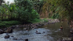 Sungai Cikalang Bak Permata Tersembunyi Penenang Diri
