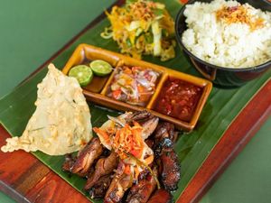 Ada di Dalam Toko Baju, 5 Restoran Ini Punya Menu Lengkap