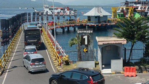 Aktifitas penyebrangan di Pelabuhan Gilimanuk, Bali beberapa waktu lalu. (dok. ASDP Gilimanuk)